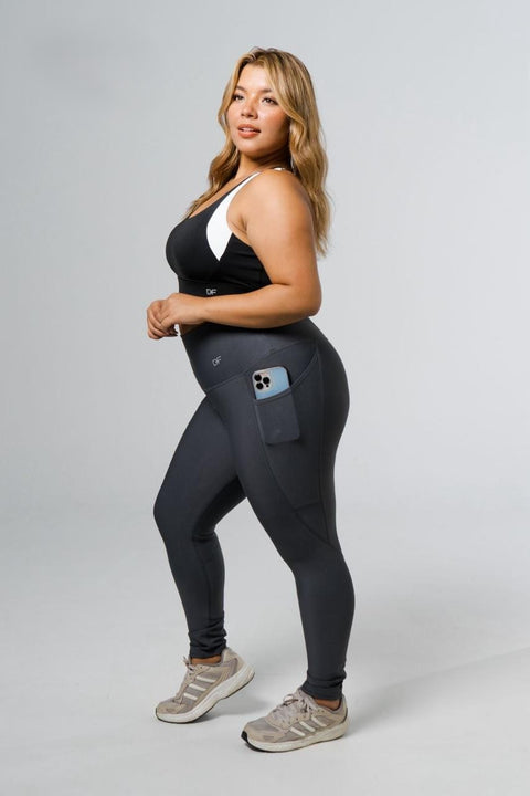 LEGGINS CON BOLSILLO PAGUE 2 LLEVE 3