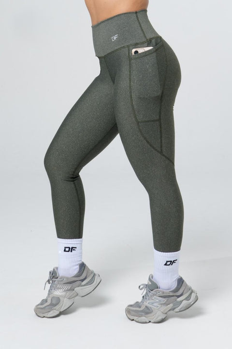 LEGGINS CON BOLSILLO PAGUE 2 LLEVE 3